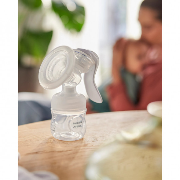 Молокоотсос Philips Avent Manual Breast Pump SCF430/01 в Новороссийске