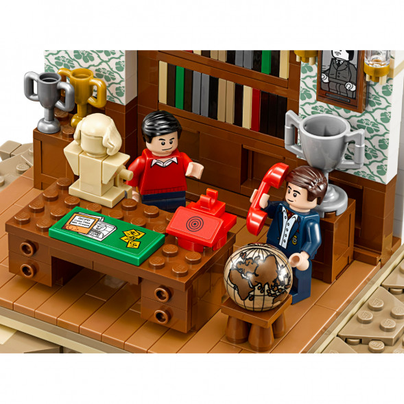 Конструктор LEGO Коллекционные наборы 76052 Логово Бэтмена в Новороссийске