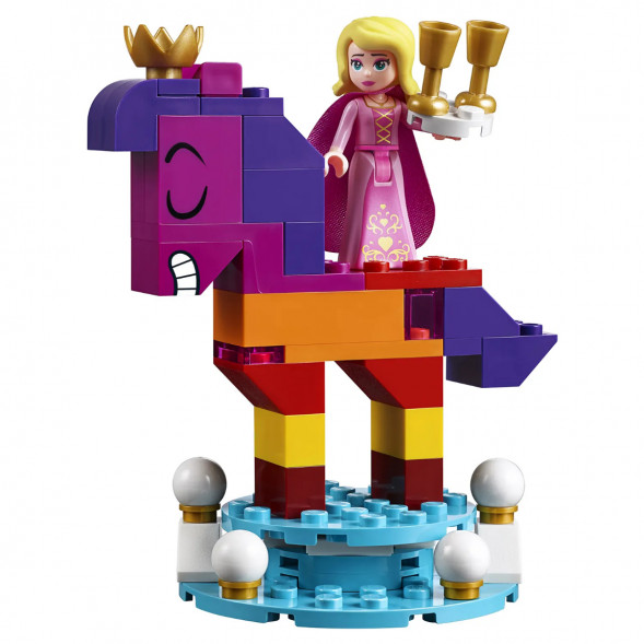 Конструктор LEGO Movie 70824 Познакомьтесь с королевой Многоликой Прекрасной в Новороссийске
