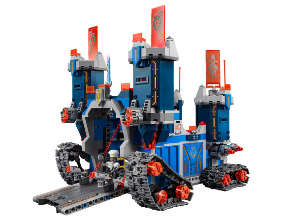 Конструктор LEGO Nexo Knights 70317 Фортрекс - мобильная крепость в Новороссийске