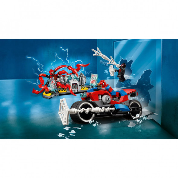 Конструктор LEGO Super Heroes 76113 Спасательная операция на мотоциклах в Новороссийске