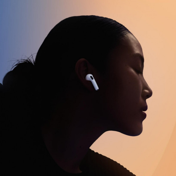 Наушники Apple AirPods 4 (с шумоподавлением) в Новороссийске