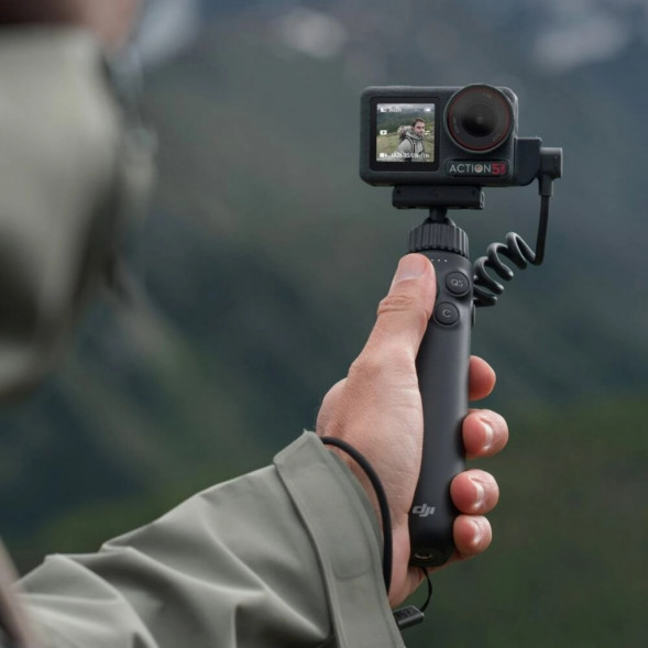 Многофункциональная зарядная ручка DJI Osmo Action в Новороссийске