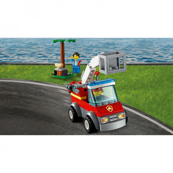 Конструктор LEGO City Fire 60212 Пожар на пикнике в Новороссийске