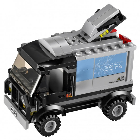 Конструктор LEGO Super Heroes 76032 Погоня на Квинджете Мстителей в Новороссийске