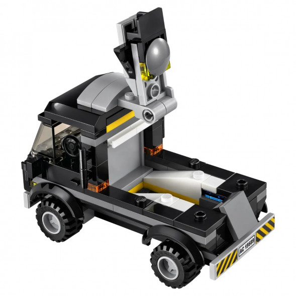 Конструктор LEGO Super Heroes 76032 Погоня на Квинджете Мстителей в Новороссийске