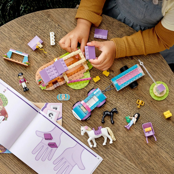 Конструктор LEGO Friends 41441 Тренировка лошади и прицеп для перевозки в Новороссийске