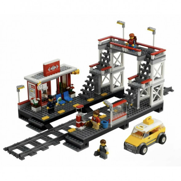 Конструктор LEGO City 7937 Железнодорожная станция в Новороссийске