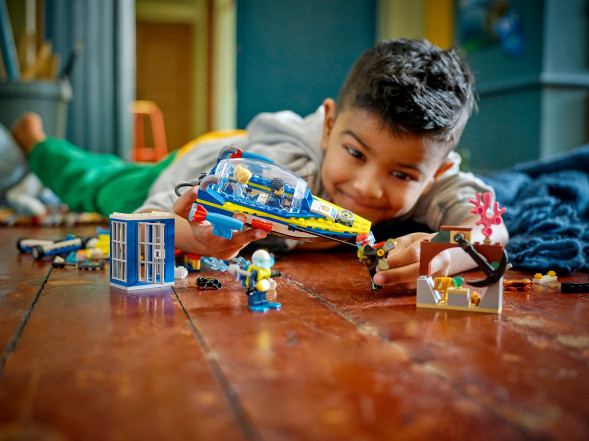 Конструктор LEGO City 60355 Детективные миссии водной полиции в Новороссийске