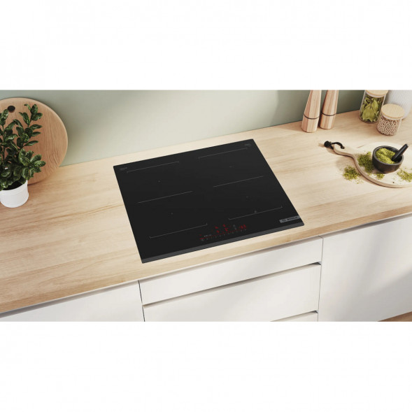 Индукционная варочная панель Bosch PVQ631HC1E, чёрный в Новороссийске